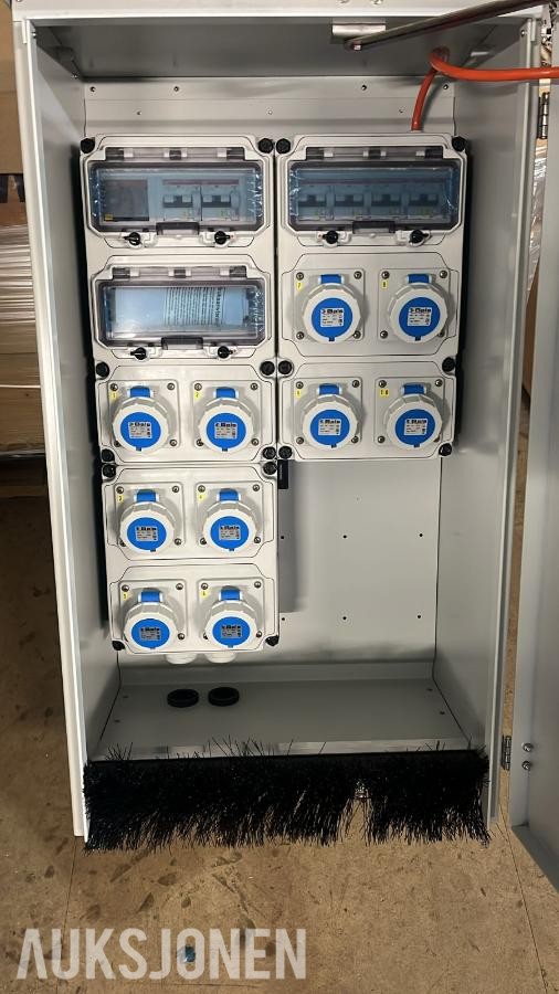 Nytt og ubrukt - Byggestrømskap Mersentral 230/400V TN-S